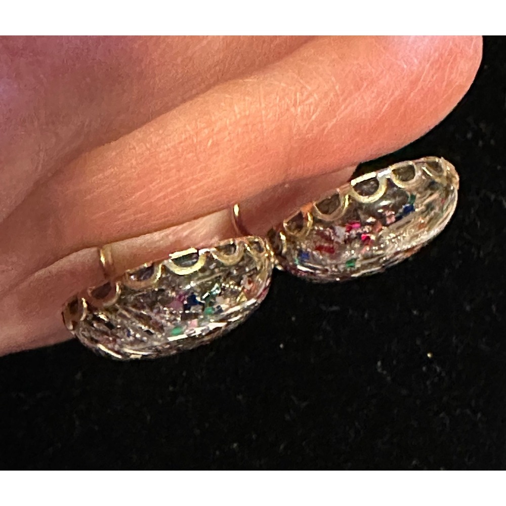 1950s Lucite Confetti Clip On Earrings - Picture 4 of 4